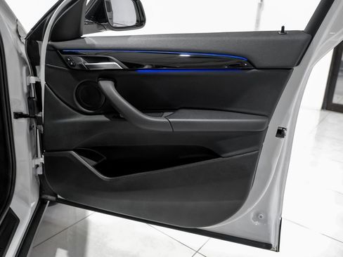 Used 2020 BMW X2 sDrive28i w/ Convenience Package image 40