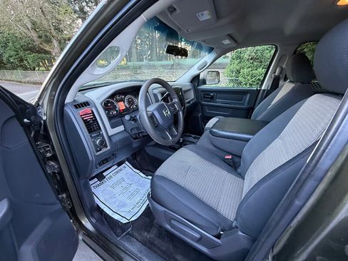 Used 2012 RAM 3500 ST w/ Chrome Appearance Group image 9