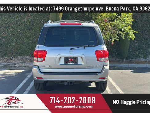 Used 2006 Toyota Sequoia SR5 AWD/4WD image 9