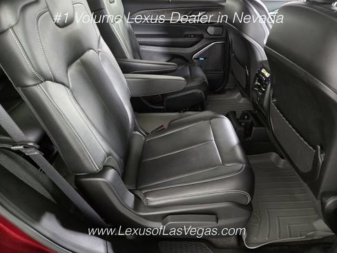 Used 2021 Jeep Grand Cherokee L Overland w/ Luxury Tech Group IV AWD/4WD image 20
