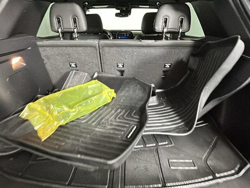 Used 2025 Chevrolet TrailBlazer RS w/ Convenience Package FWD image 31