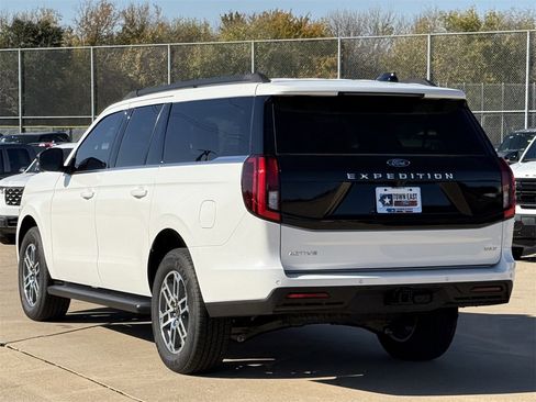 New 2025 Ford Expedition Max Active image 28