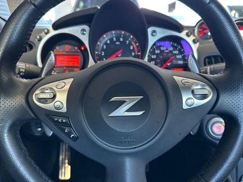 Used 2019 Nissan 370Z Touring Sport image 22