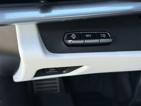 Certified 2023 Chevrolet Corvette Stingray Premium Conv w/ Z51 Performance Package image 26