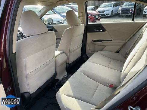 Used 2013 Honda Accord LX image 25
