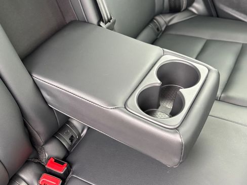 Used 2023 Nissan Rogue SL w/ SL Premium Package image 27