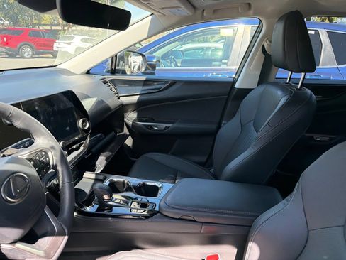 Used 2026 Lexus NX 350 AWD w/ Accessory Package (2T) image 7