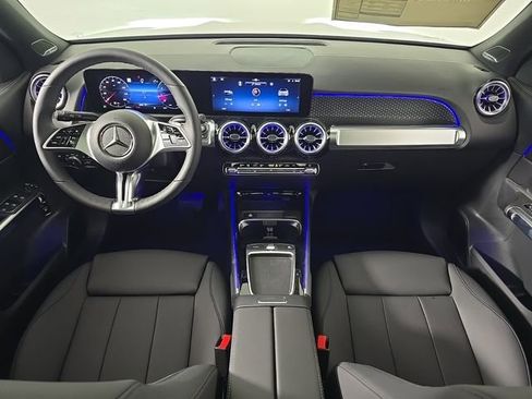 New 2026 Mercedes-Benz GLB 250 4MATIC image 29
