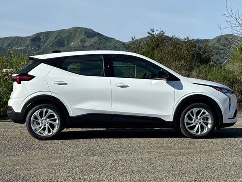 New 2027 Chevrolet Bolt LT w/ Comfort Package image 3