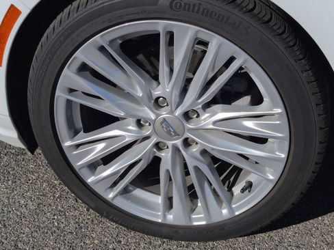 Used 2025 Cadillac CT4 Premium Luxury image 32