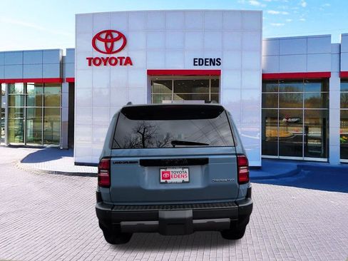 New 2026 Toyota Land Cruiser w/ Premium Package AWD/4WD image 4