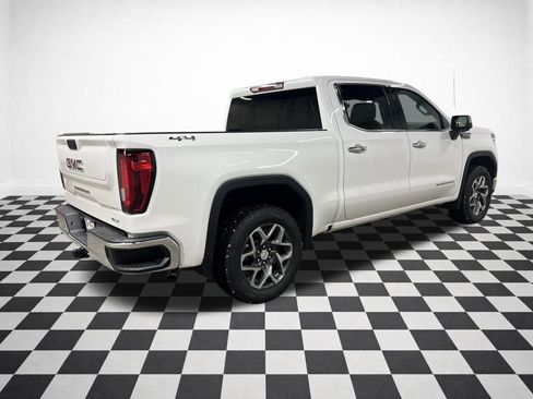 New 2026 GMC Sierra 1500 SLT w/ SLT Convenience Package image 8