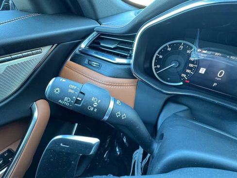 Used 2023 Jaguar F-PACE R-Dynamic S AWD/4WD image 12