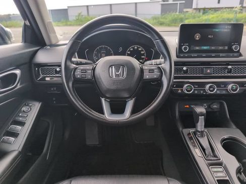 Used 2024 Honda Civic EX-L image 19