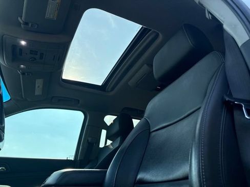 Used 2018 Chevrolet Tahoe LT AWD/4WD image 3