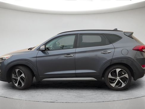 Used 2017 Hyundai Tucson Limited w/ Limited Ultimate Package 03 FWD image 11