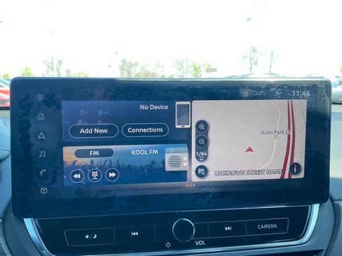 Used 2023 Nissan Altima 2.5 SL FWD image 14