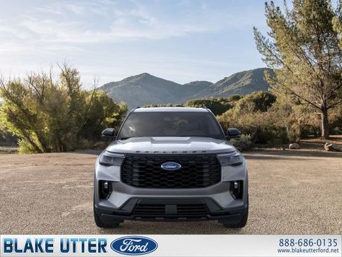 New 2026 Ford Explorer ST-Line w/ ST-Line Street Pack AWD/4WD image 6