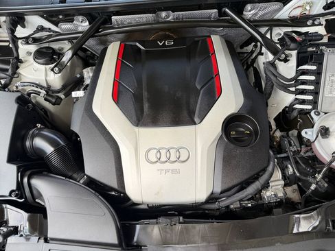 Used 2019 Audi SQ5 Premium Plus w/ Premium Plus Package AWD/4WD image 20