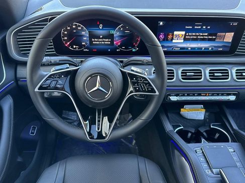 Used 2025 Mercedes-Benz GLE 450 4MATIC image 26