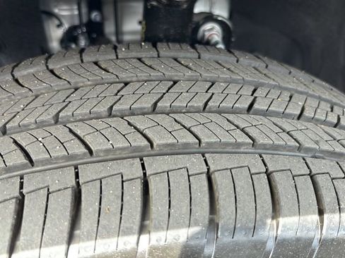 New 2026 Jeep Cherokee Laredo AWD/4WD image 29