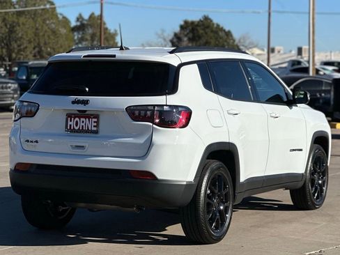 New 2026 Jeep Compass Latitude image 3