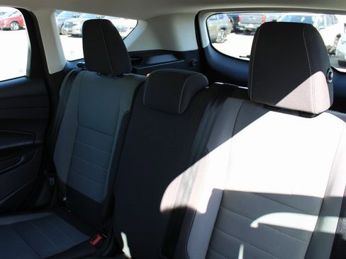 Used 2018 Ford Escape S image 17