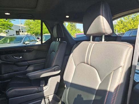 New 2026 Honda Pilot TrailSport image 22