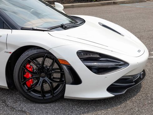 Used 2020 McLaren 720S Luxury image 13