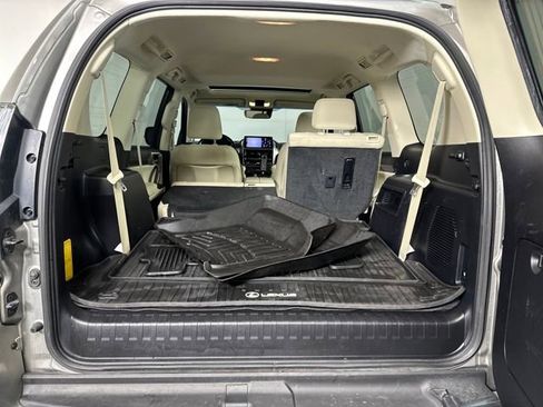 Used 2022 Lexus GX 460 Premium image 26