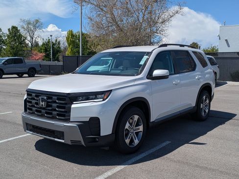 New 2026 Honda Pilot EX-L image 9