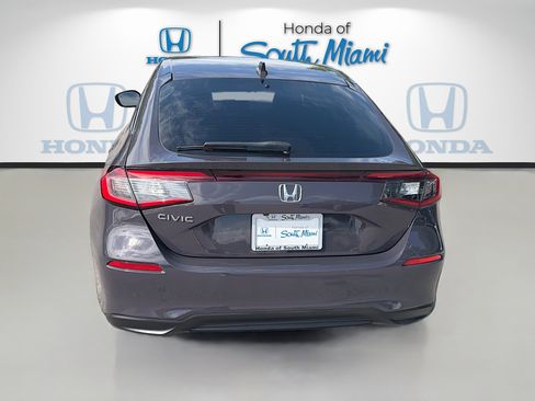 Certified 2024 Honda Civic EX-L image 6