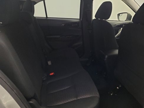 Used 2022 Mitsubishi Eclipse Cross LE image 19