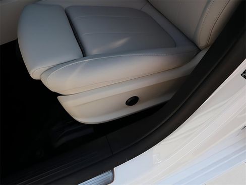 New 2026 Mercedes-Benz CLA 250 4MATIC image 26