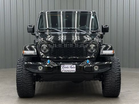 Used 2024 Jeep Wrangler High Altitude image 8