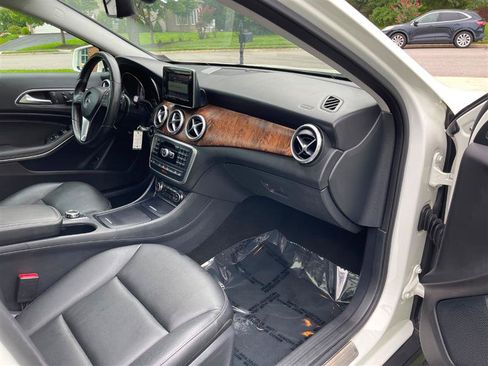Used 2015 Mercedes-Benz GLA 250 4MATIC image 79