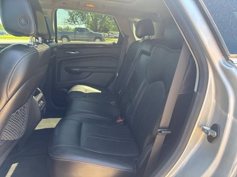 Used 2012 Cadillac SRX Luxury FWD image 14