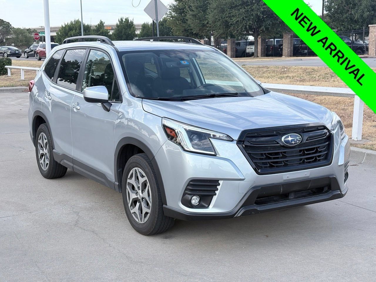 Used 2024 Subaru Forester Premium AWD/4WD image 1