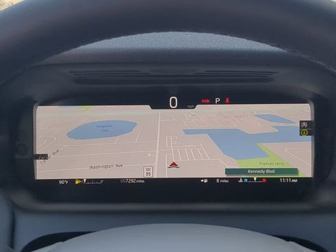 Used 2025 Land Rover Discovery Sport S image 36