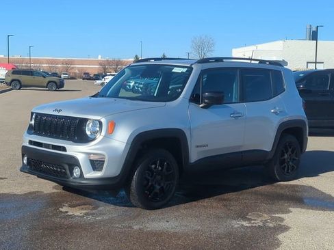 Used 2020 Jeep Renegade Latitude image 7