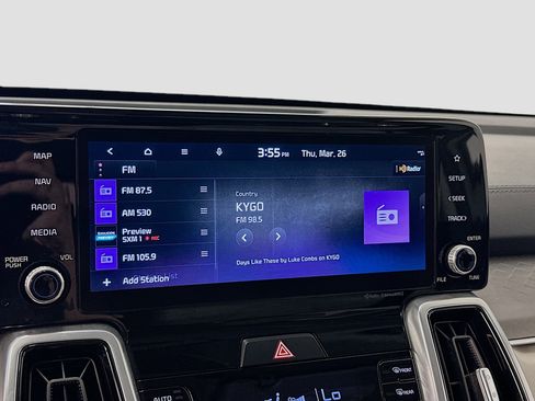 Used 2023 Kia Sorento SX image 21