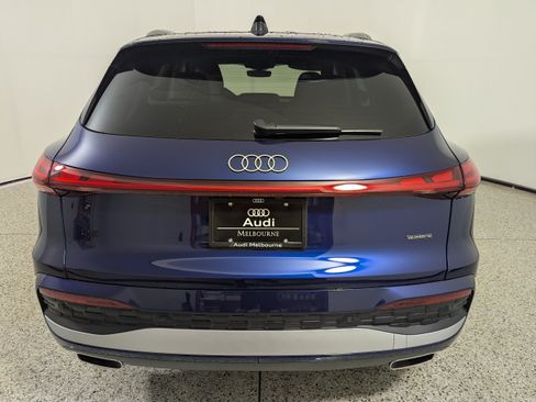 Used 2025 Audi Q5 Prestige AWD/4WD image 6