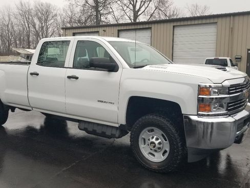 Used 2017 Chevrolet Silverado 2500 W/T w/ WT Fleet Convenience Package AWD/4WD image 6