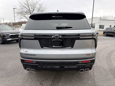 New 2026 Chevrolet Traverse RS w/ LPO, Floor Liner Package image 4