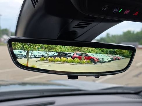 New 2026 GMC Acadia AT4 w/ Luxury Package AWD/4WD image 35