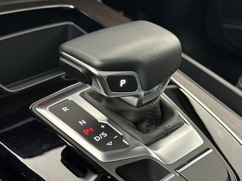 Used 2022 Audi Q5 2.0T Premium Plus image 20