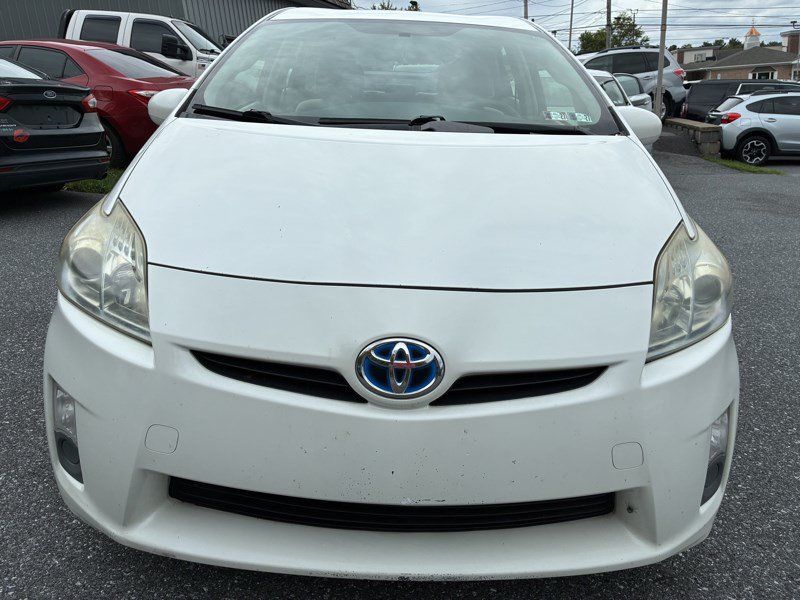 Used 2010 Toyota Prius Three FWD image 2