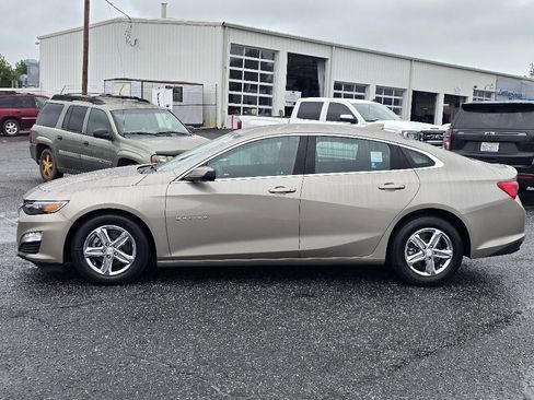Used 2023 Chevrolet Malibu LT image 23