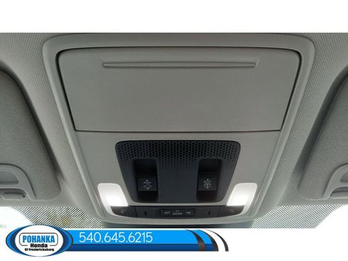 New 2025 Honda Pilot Touring image 25