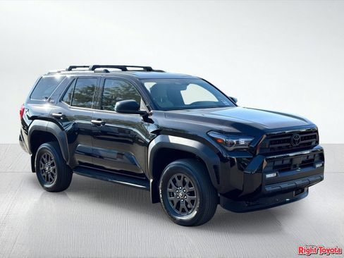 Certified 2026 Toyota 4Runner SR5 AWD/4WD image 9